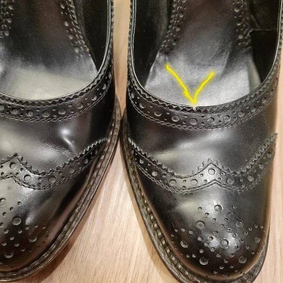 Yves Saint Laurent Black Leather Wingtip Pumps Size 40.5/ 10 - Picture 11 of 11